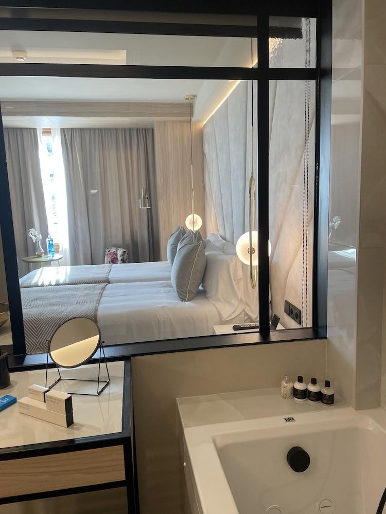 Nivia Born Boutique Hotel Palma de Mallorca Bagian luar foto
